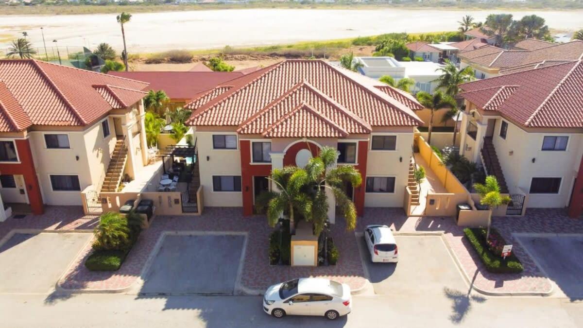 Wonder Apartment In Gold Coast With Private Pool パームビーチ エクステリア 写真