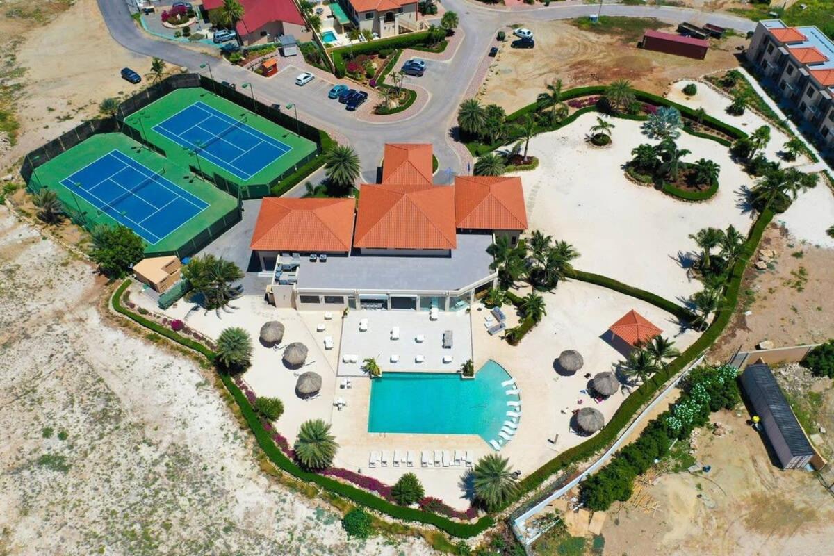Wonder Apartment In Gold Coast With Private Pool パームビーチ エクステリア 写真