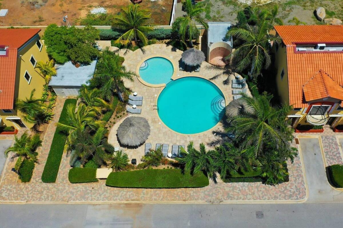 Wonder Apartment In Gold Coast With Private Pool パームビーチ エクステリア 写真