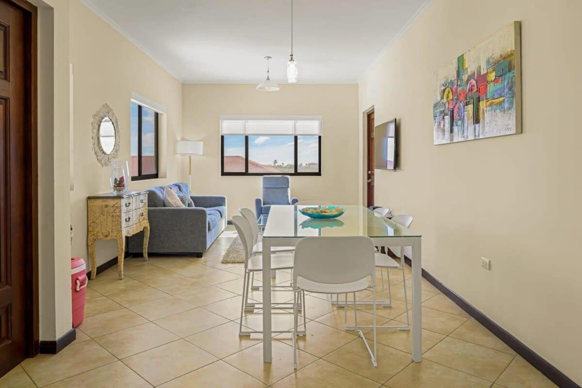 Wonder Apartment In Gold Coast With Private Pool パームビーチ エクステリア 写真