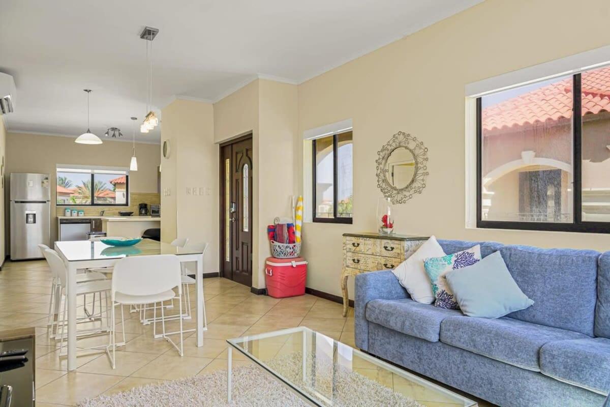 Wonder Apartment In Gold Coast With Private Pool パームビーチ エクステリア 写真